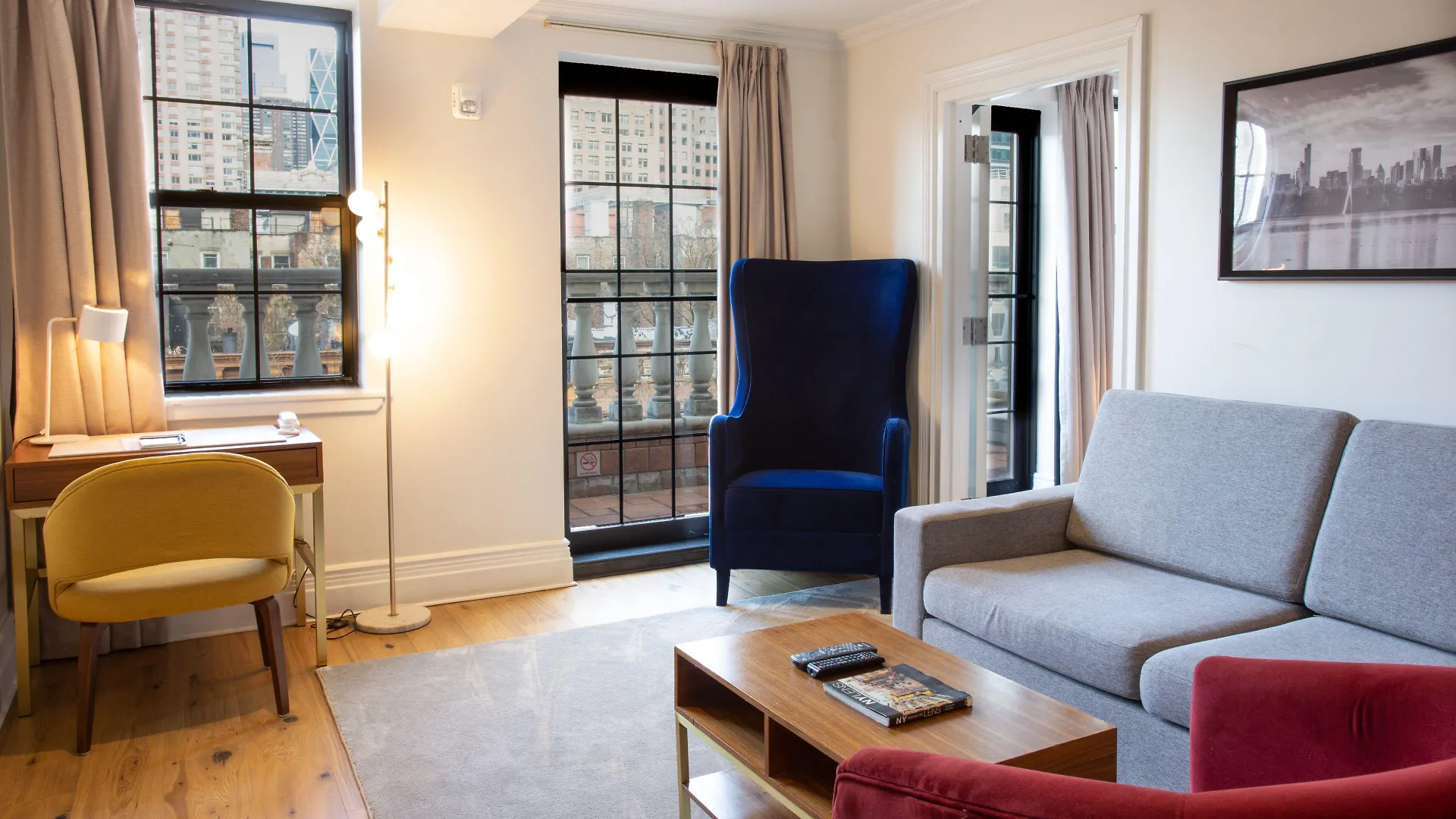 7 Top 4-Star Hotels in Times Square Worth Booking