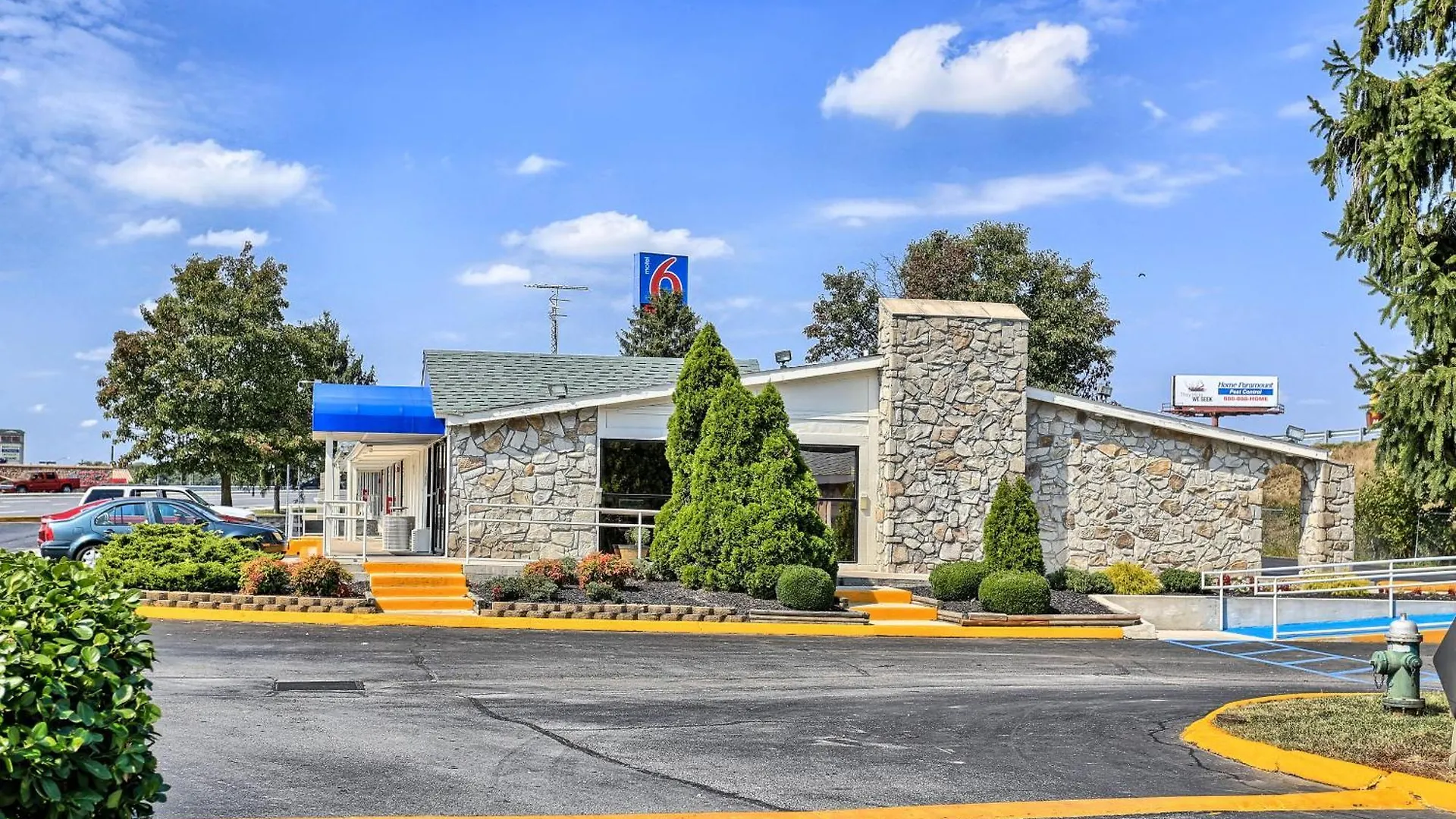 5 Motel 6 Hotels Across the Blue Ridge Mountains