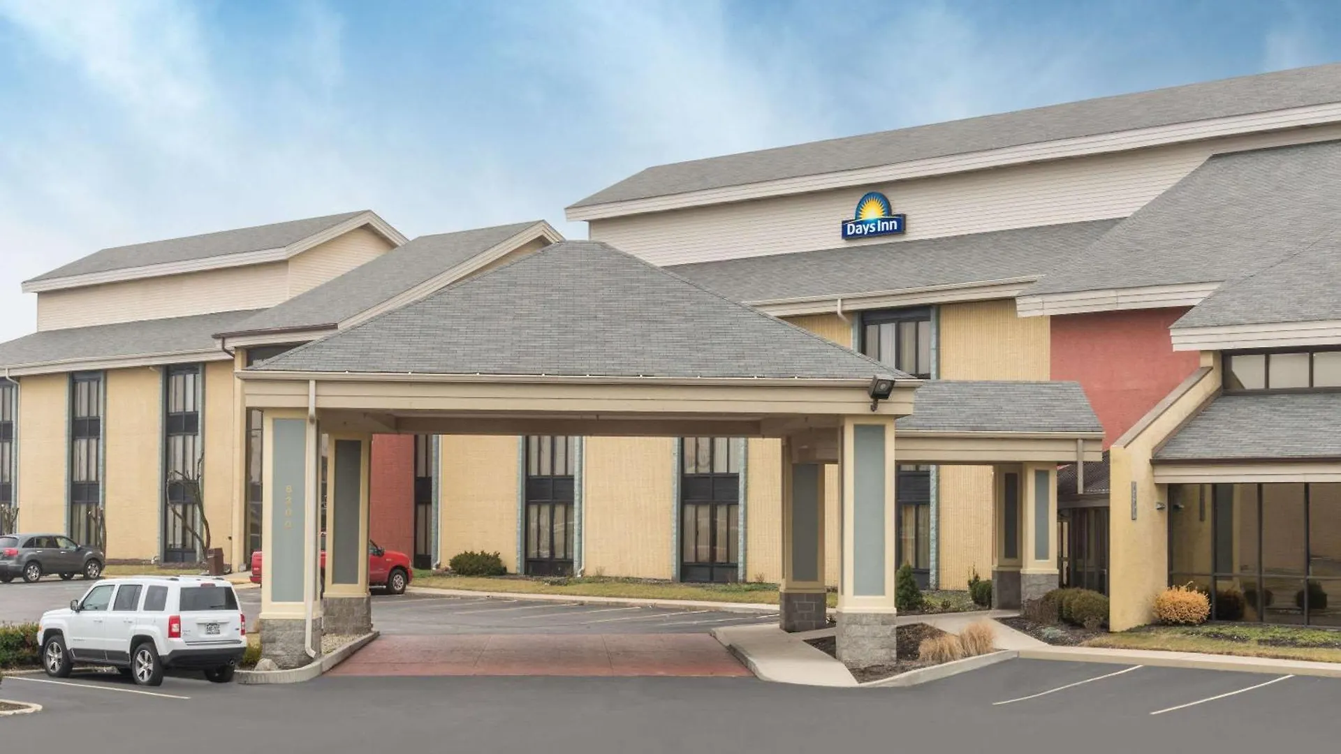 6 Budget Hotels Close to Northview Shopping Center