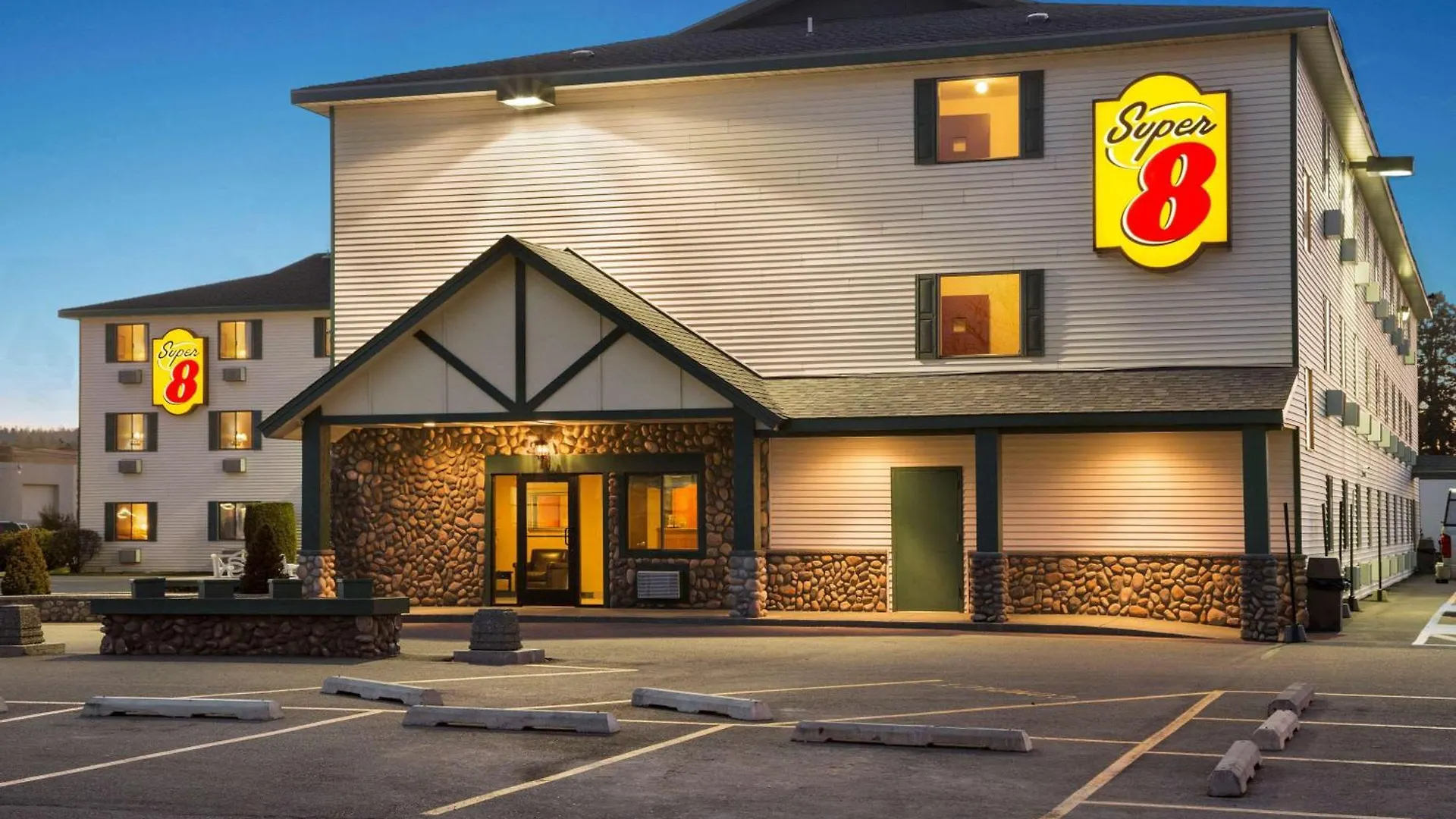 5 Cheap Hotels Near North Idaho College Worth Booking