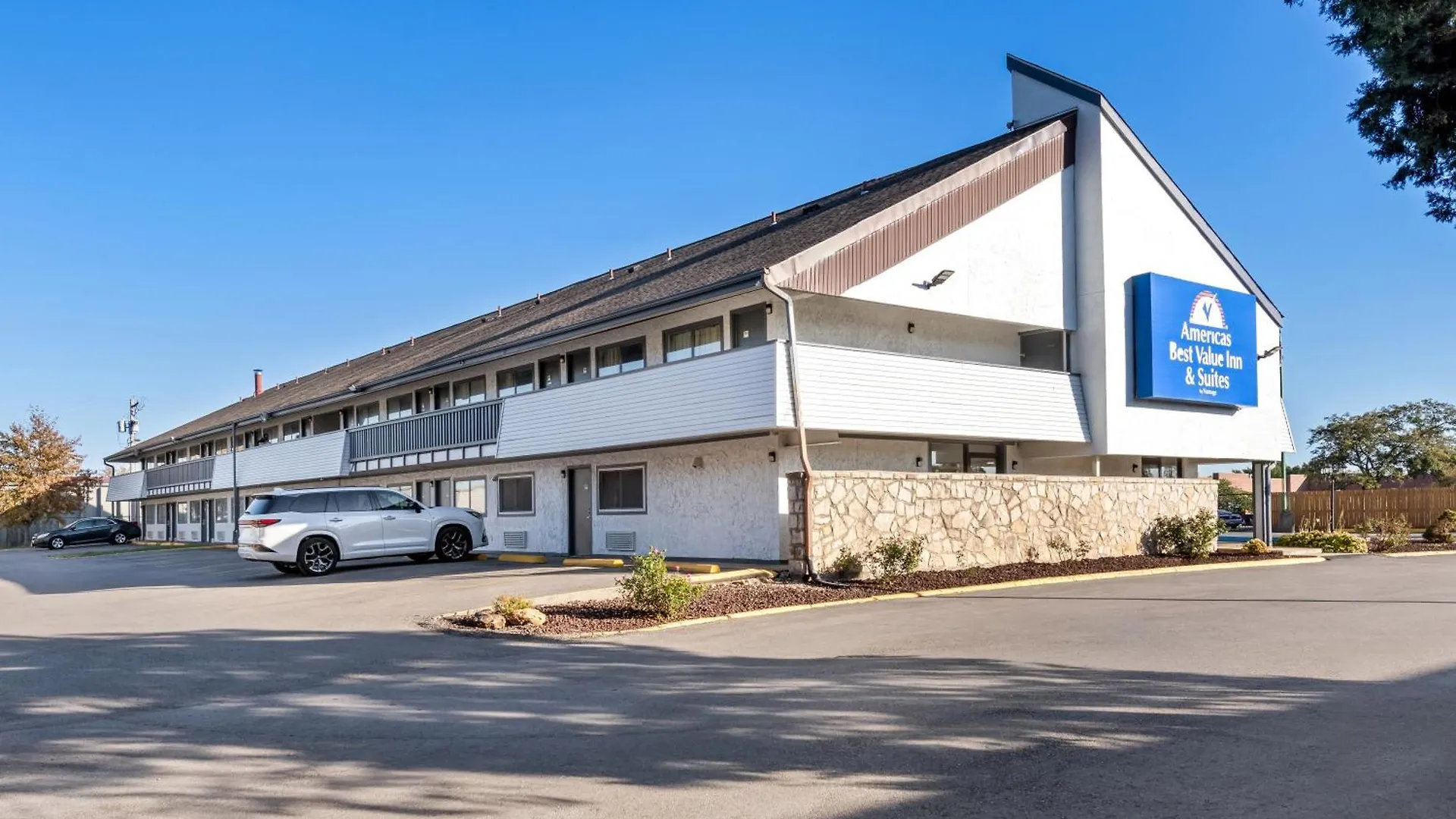 4 Smart Budget Hotels Near Independence Reg Health Ctr