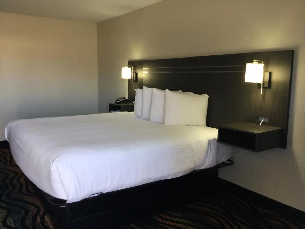 4 Leisure Hotels Near River Country Water Park That Deliver