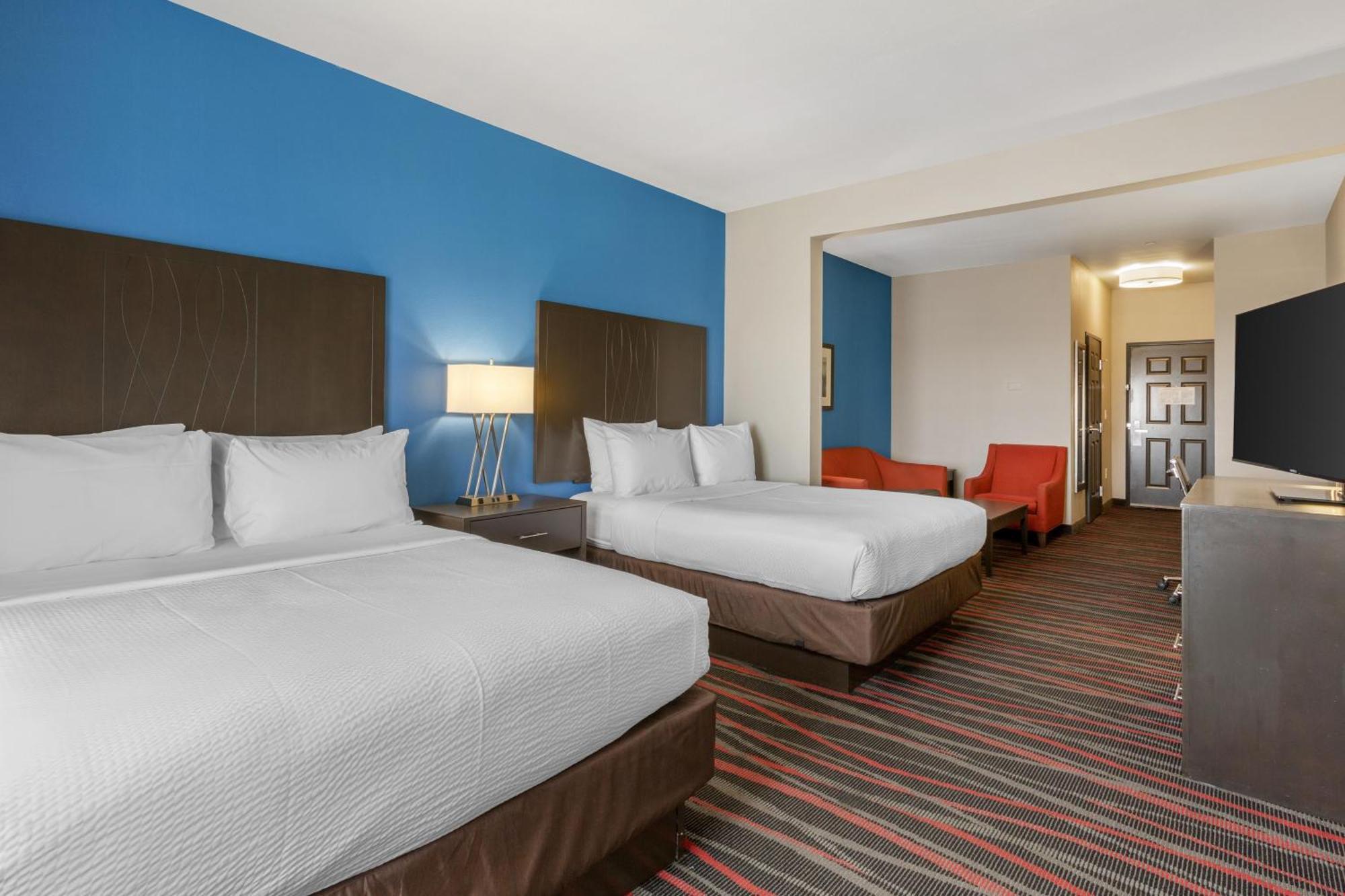 12 Business Hotels Near Lubbock Lake Landmark Park Worth Booking